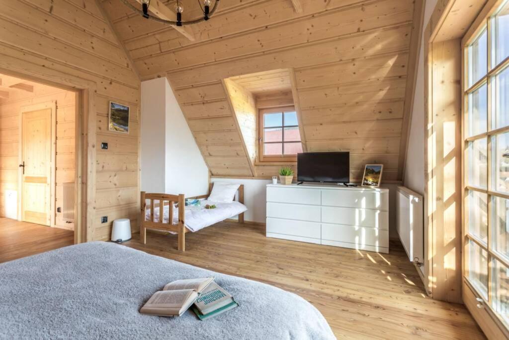 Willa Pitoniowka Z Sauna, Netflix Oraz Xbox One Koscielisko Luaran gambar